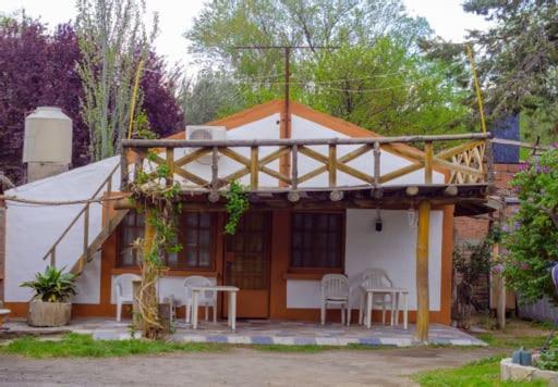 Hosteria La Farfalla Chos Malal Luaran gambar