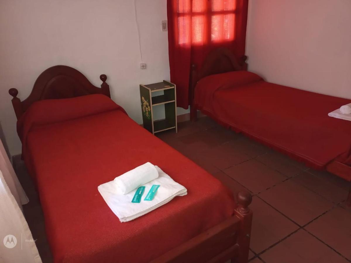 Hosteria La Farfalla Chos Malal Luaran gambar
